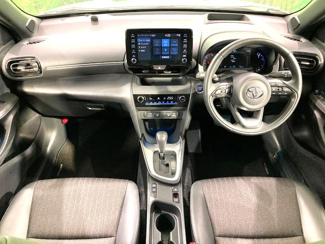ヤリスクロス Ｚ　純正８型ＤＡ　全周囲カメラ　衝突軽減　レーダークルーズコントロール　ＨＵＤ　ＢＳＭ　ＥＴＣ　ステアリングヒーター　前席シートヒーター　禁煙車　革巻きステアリング　ハーフレザーシートヒーター（2枚目）