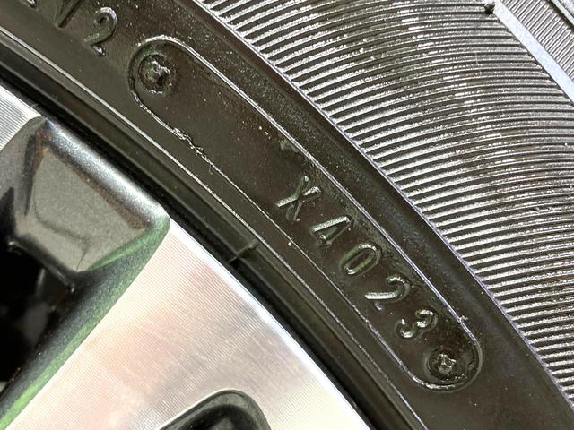 ヤリスクロス Ｚ　純正８型ＤＡ　全周囲カメラ　衝突軽減　レーダークルーズコントロール　ＨＵＤ　ＢＳＭ　ＥＴＣ　ステアリングヒーター　前席シートヒーター　禁煙車　革巻きステアリング　ハーフレザーシートヒーター（31枚目）