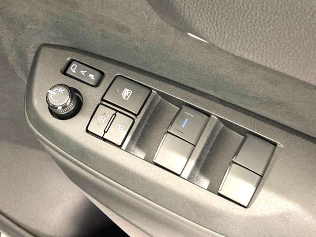 ヤリスクロス Ｚ　純正８型ＤＡ　全周囲カメラ　衝突軽減　レーダークルーズコントロール　ＨＵＤ　ＢＳＭ　ＥＴＣ　ステアリングヒーター　前席シートヒーター　禁煙車　革巻きステアリング　ハーフレザーシートヒーター（43枚目）