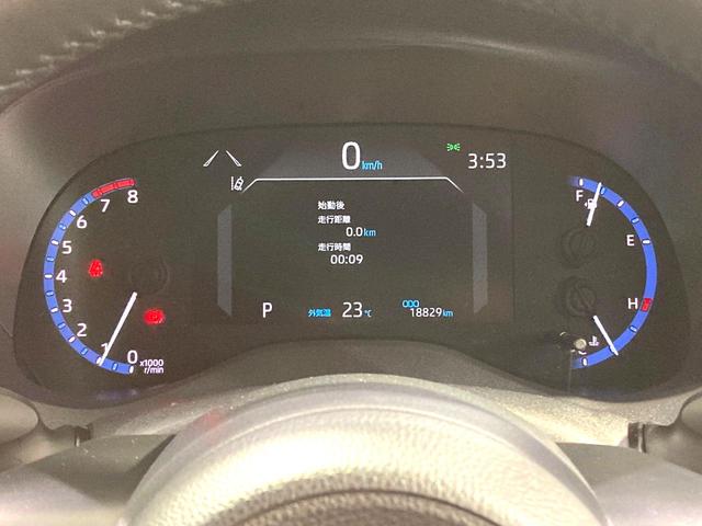 ヤリスクロス Ｚ　純正８型ＤＡ　全周囲カメラ　衝突軽減　レーダークルーズコントロール　ＨＵＤ　ＢＳＭ　ＥＴＣ　ステアリングヒーター　前席シートヒーター　禁煙車　革巻きステアリング　ハーフレザーシートヒーター（44枚目）