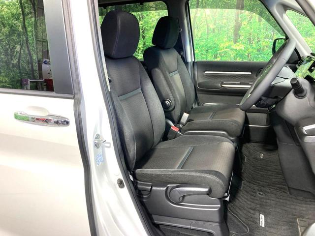 ステップワゴンスパーダ ｅ：ＨＥＶスパーダ　Ｇ　ホンダセンシング　純正１０型ナビ　バックカメラ　両側電動スライドドア　衝突軽減　レーダークルーズコントロール　ＥＴＣ　禁煙車　ＬＥＤヘッドライト＆フォグライト　オートライト　オートエアコン　革巻きステアリング（8枚目）