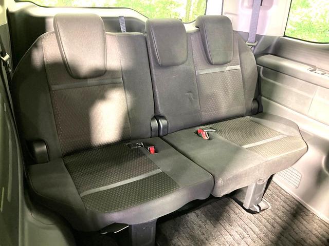 ステップワゴンスパーダ ｅ：ＨＥＶスパーダ　Ｇ　ホンダセンシング　純正１０型ナビ　バックカメラ　両側電動スライドドア　衝突軽減　レーダークルーズコントロール　ＥＴＣ　禁煙車　ＬＥＤヘッドライト＆フォグライト　オートライト　オートエアコン　革巻きステアリング（10枚目）