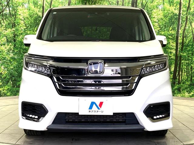 ステップワゴンスパーダ ｅ：ＨＥＶスパーダ　Ｇ　ホンダセンシング　純正１０型ナビ　バックカメラ　両側電動スライドドア　衝突軽減　レーダークルーズコントロール　ＥＴＣ　禁煙車　ＬＥＤヘッドライト＆フォグライト　オートライト　オートエアコン　革巻きステアリング（15枚目）