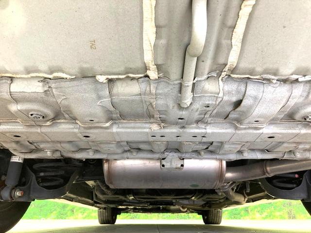 ステップワゴンスパーダ ｅ：ＨＥＶスパーダ　Ｇ　ホンダセンシング　純正１０型ナビ　バックカメラ　両側電動スライドドア　衝突軽減　レーダークルーズコントロール　ＥＴＣ　禁煙車　ＬＥＤヘッドライト＆フォグライト　オートライト　オートエアコン　革巻きステアリング（19枚目）