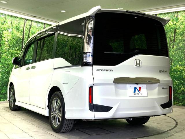ステップワゴンスパーダ ｅ：ＨＥＶスパーダ　Ｇ　ホンダセンシング　純正１０型ナビ　バックカメラ　両側電動スライドドア　衝突軽減　レーダークルーズコントロール　ＥＴＣ　禁煙車　ＬＥＤヘッドライト＆フォグライト　オートライト　オートエアコン　革巻きステアリング（26枚目）
