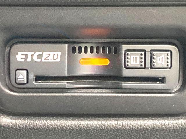 ステップワゴンスパーダ ｅ：ＨＥＶスパーダ　Ｇ　ホンダセンシング　純正１０型ナビ　バックカメラ　両側電動スライドドア　衝突軽減　レーダークルーズコントロール　ＥＴＣ　禁煙車　ＬＥＤヘッドライト＆フォグライト　オートライト　オートエアコン　革巻きステアリング（47枚目）