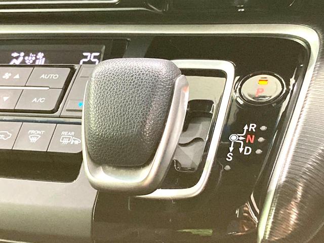 ステップワゴンスパーダ ｅ：ＨＥＶスパーダ　Ｇ　ホンダセンシング　純正１０型ナビ　バックカメラ　両側電動スライドドア　衝突軽減　レーダークルーズコントロール　ＥＴＣ　禁煙車　ＬＥＤヘッドライト＆フォグライト　オートライト　オートエアコン　革巻きステアリング（57枚目）