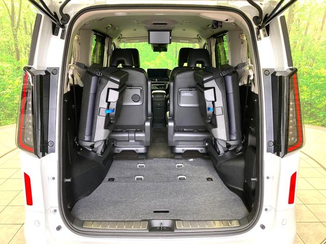 セレナ ｅ－パワー　ルキシオン　メーカー１２型ナビ　全周囲カメラ　後席モニター　両側電動スライドドア　衝突軽減　プロパイロット　前席中列シートヒーター　ステアリングヒーター　ＢＳＭ　ＥＴＣ　ＨＵＤ　デジタルインナーミラー（11枚目）