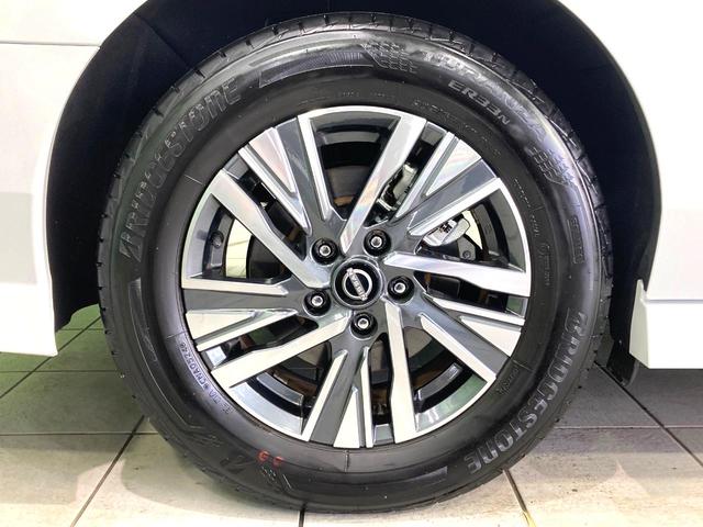 セレナ ｅ－パワー　ルキシオン　メーカー１２型ナビ　全周囲カメラ　後席モニター　両側電動スライドドア　衝突軽減　プロパイロット　前席中列シートヒーター　ステアリングヒーター　ＢＳＭ　ＥＴＣ　ＨＵＤ　デジタルインナーミラー（29枚目）