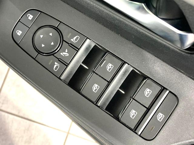 セレナ ｅ－パワー　ルキシオン　メーカー１２型ナビ　全周囲カメラ　後席モニター　両側電動スライドドア　衝突軽減　プロパイロット　前席中列シートヒーター　ステアリングヒーター　ＢＳＭ　ＥＴＣ　ＨＵＤ　デジタルインナーミラー（40枚目）