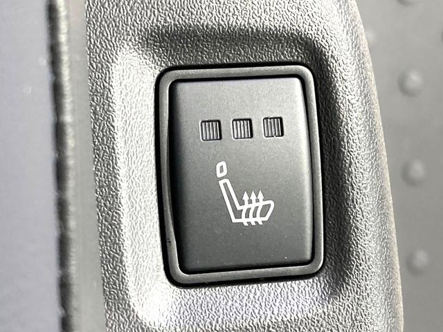 セレナ ｅ－パワー　ルキシオン　メーカー１２型ナビ　全周囲カメラ　後席モニター　両側電動スライドドア　衝突軽減　プロパイロット　前席中列シートヒーター　ステアリングヒーター　ＢＳＭ　ＥＴＣ　ＨＵＤ　デジタルインナーミラー（44枚目）