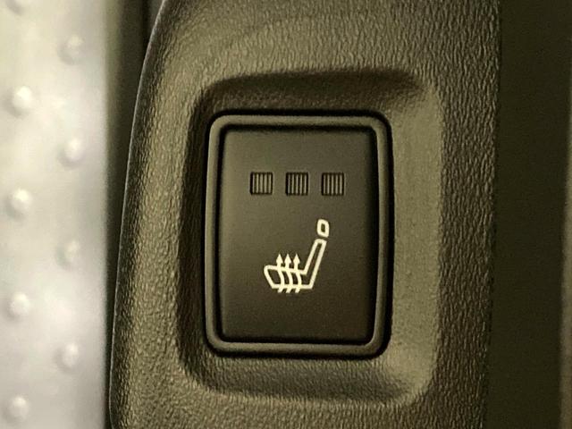 セレナ ｅ－パワー　ルキシオン　メーカー１２型ナビ　全周囲カメラ　後席モニター　両側電動スライドドア　衝突軽減　プロパイロット　前席中列シートヒーター　ステアリングヒーター　ＢＳＭ　ＥＴＣ　ＨＵＤ　デジタルインナーミラー（45枚目）
