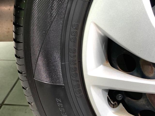 フリード G・ホンダセンシング 禁煙車 純正SDナビ 両側電動ドア 衝突軽減 アダプティブクルーズコントロール 車線逸脱警告 オートエアコン 横滑り防止 プライバシーガラス ETC バックカメラ スマートキー(27枚目)