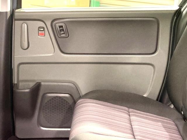 フリード G・ホンダセンシング 禁煙車 純正SDナビ 両側電動ドア 衝突軽減 アダプティブクルーズコントロール 車線逸脱警告 オートエアコン 横滑り防止 プライバシーガラス ETC バックカメラ スマートキー(35枚目)