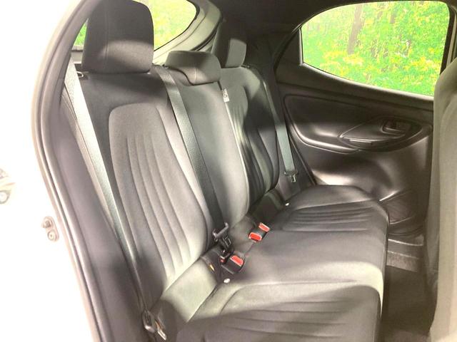 ヤリス X 純正ディスプレイオーディオ バックカメラ 衝突軽減 ETC BSM 禁煙車 オートライト スマートキー&プッシュスタート Bluetooth再生 レーンアシスト オートマチックハイビーム(9枚目)