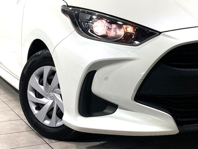ヤリス X 純正ディスプレイオーディオ バックカメラ 衝突軽減 ETC BSM 禁煙車 オートライト スマートキー&プッシュスタート Bluetooth再生 レーンアシスト オートマチックハイビーム(12枚目)