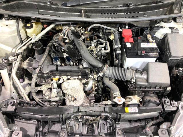 ヤリス X 純正ディスプレイオーディオ バックカメラ 衝突軽減 ETC BSM 禁煙車 オートライト スマートキー&プッシュスタート Bluetooth再生 レーンアシスト オートマチックハイビーム(18枚目)