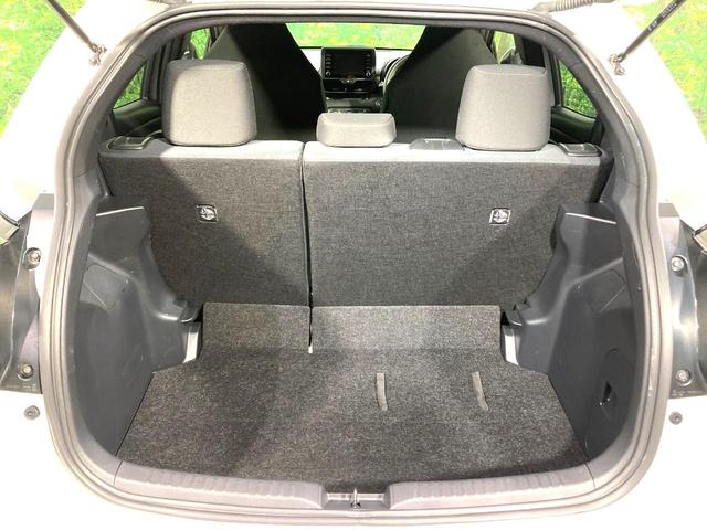 ヤリス X 純正ディスプレイオーディオ バックカメラ 衝突軽減 ETC BSM 禁煙車 オートライト スマートキー&プッシュスタート Bluetooth再生 レーンアシスト オートマチックハイビーム(34枚目)