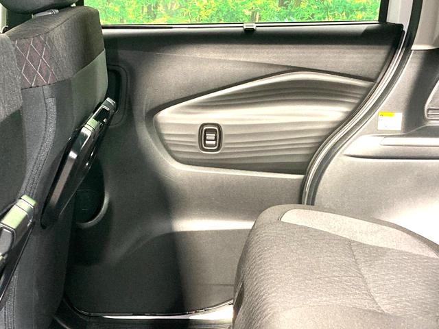 ソリオバンディット ハイブリッドＭＶ　メーカー９型ナビ　全周囲カメラ　両側電動スライドドア　衝突軽減　レーダークルーズコントロール　前席シートヒーター　ＥＴＣ　ＨＵＤ　ＬＥＤヘッドライト＆フォグライト　スマートキー　革巻きステアリング（65枚目）