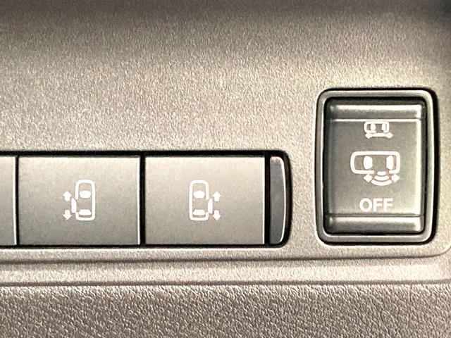 セレナ e-パワー ハイウェイスターV 登録済未使用車 両側電動ドア メーカー12型ナビ 全周囲カメラ 衝突被害軽減システム プロパイロット ETC BSM LEDヘッドライト&フォグライト オートハイビーム リアオートエアコン(5枚目)