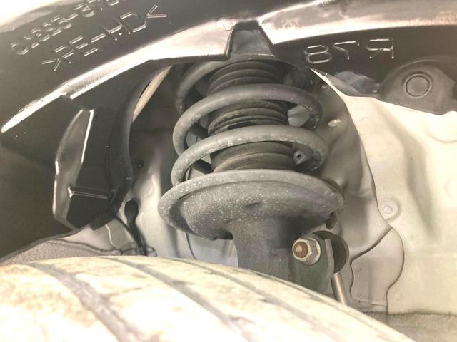 シエンタ G クエロ 両側電動ドア 純正9型ナビ バックカメラ 衝突被害軽減システム 禁煙車 ハーフレザーシート 前席シートヒーター ステアリングヒーター ETC LEDヘッドライト&フォグライト スマートキー(20枚目)