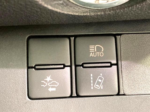 シエンタ G クエロ 両側電動ドア 純正9型ナビ バックカメラ 衝突被害軽減システム 禁煙車 ハーフレザーシート 前席シートヒーター ステアリングヒーター ETC LEDヘッドライト&フォグライト スマートキー(42枚目)