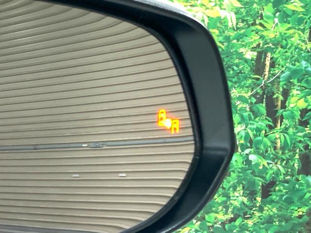 アルファードハイブリッド Z ガラスルーフ 純正14型ナビ 全周囲カメラ 後席モニター 両側電動スライドドア 衝突軽減 レーダークルーズ BSM HUD ETC デジタルインナーミラー パワーバックドア パワーシート(7枚目)