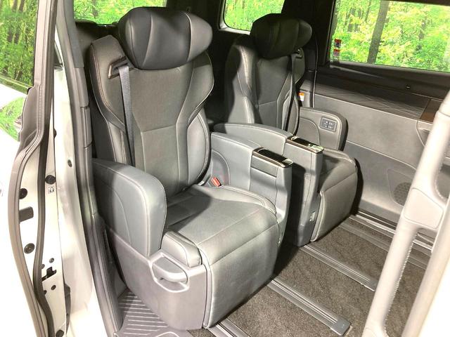 アルファードハイブリッド Z ガラスルーフ 純正14型ナビ 全周囲カメラ 後席モニター 両側電動スライドドア 衝突軽減 レーダークルーズ BSM HUD ETC デジタルインナーミラー パワーバックドア パワーシート(9枚目)