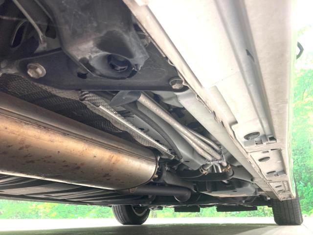 エスクァイア Ｇｉ　ブラックテーラード　両側電動ドア　純正１０型ナビ　バックカメラ　衝突被害軽減システム　禁煙車　スマートキー　ＬＥＤヘッド　ビルトインＥＴＣ　クルコン　オートハイビーム　オートライト　デュアルエアコン　純正１５インチアルミ（28枚目）