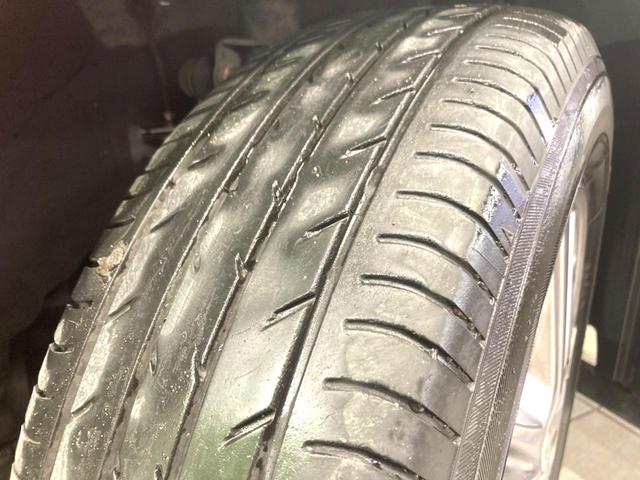 エスクァイア Ｇｉ　ブラックテーラード　両側電動ドア　純正１０型ナビ　バックカメラ　衝突被害軽減システム　禁煙車　スマートキー　ＬＥＤヘッド　ビルトインＥＴＣ　クルコン　オートハイビーム　オートライト　デュアルエアコン　純正１５インチアルミ（35枚目）