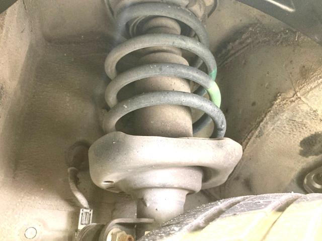 ステップワゴンスパーダ Z クールスピリット 純正9型ナビ バックカメラ 後席モニター 両側電動スライドドア ETC クルーズコントロール HIDヘッドライト パドルシフト 革巻きステアリング オートライト オートエアコン ハーフレザーシート(20枚目)