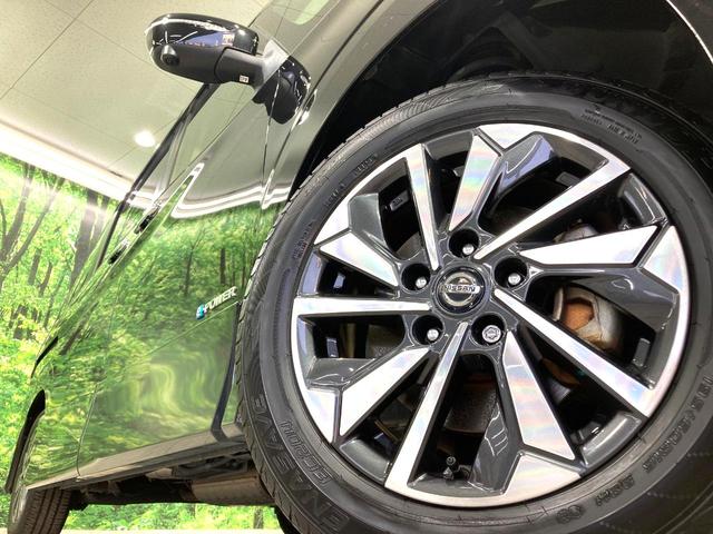 セレナ ｅ－パワー　ハイウェイスターＶ　純正１０型ナビ　全周囲カメラ　後席モニター　両側電動スライドドア　衝突軽減　プロパイロット　ＥＴＣ　ＢＳＭ　デジタルインナーミラー　前席シートヒーター　リアオートエアコン　革巻きステアリング（14枚目）