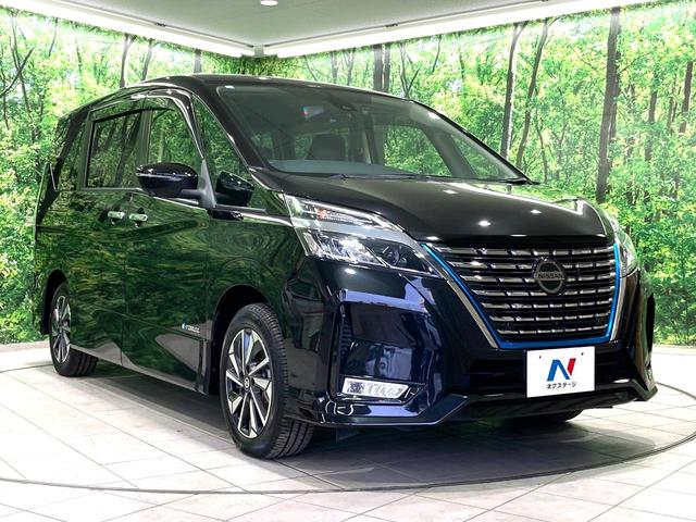 セレナ ｅ－パワー　ハイウェイスターＶ　純正１０型ナビ　全周囲カメラ　後席モニター　両側電動スライドドア　衝突軽減　プロパイロット　ＥＴＣ　ＢＳＭ　デジタルインナーミラー　前席シートヒーター　リアオートエアコン　革巻きステアリング（17枚目）