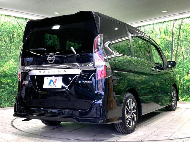 セレナ ｅ－パワー　ハイウェイスターＶ　純正１０型ナビ　全周囲カメラ　後席モニター　両側電動スライドドア　衝突軽減　プロパイロット　ＥＴＣ　ＢＳＭ　デジタルインナーミラー　前席シートヒーター　リアオートエアコン　革巻きステアリング（26枚目）