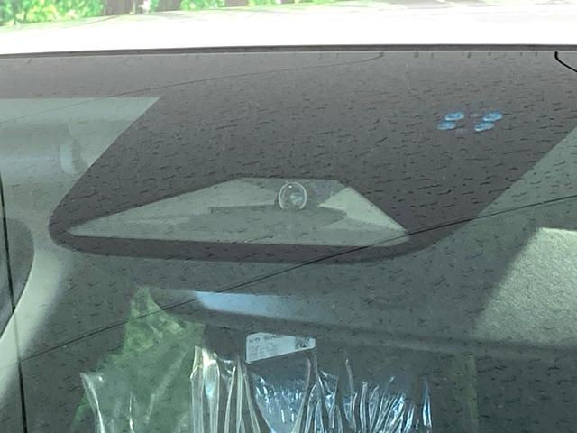 ヴェゼル e:HEV Z 登録済未使用車 純正9型ナビ 全周囲カメラ 衝突軽減 レーダークルーズコントロール ETC パワーバックドア 前席シートヒーター ハーフレザーシート クリアランスソナー オートハイビーム LEDヘッド(5枚目)