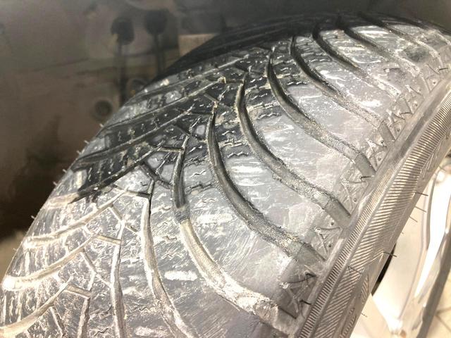 フリード G ジャストセレクション 電動スライドドア 純正SDナビ 禁煙車 HIDヘッド ETC オートライト オートエアコン 電動格納ドアミラー ドアバイザー プライバシーガラス(27枚目)