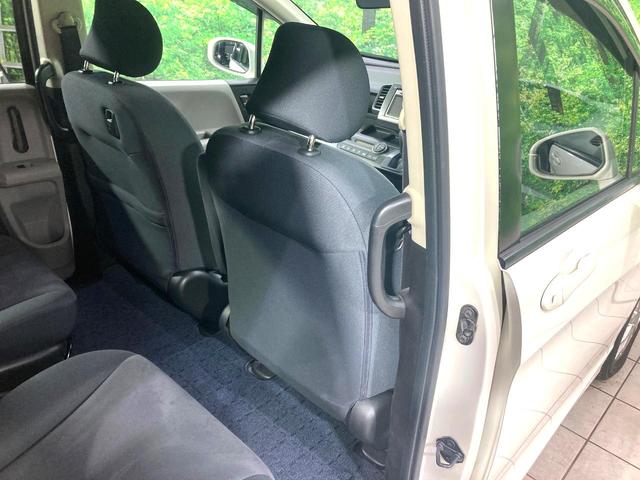 フリード G ジャストセレクション 電動スライドドア 純正SDナビ 禁煙車 HIDヘッド ETC オートライト オートエアコン 電動格納ドアミラー ドアバイザー プライバシーガラス(36枚目)