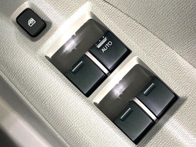 フリード G ジャストセレクション 電動スライドドア 純正SDナビ 禁煙車 HIDヘッド ETC オートライト オートエアコン 電動格納ドアミラー ドアバイザー プライバシーガラス(43枚目)