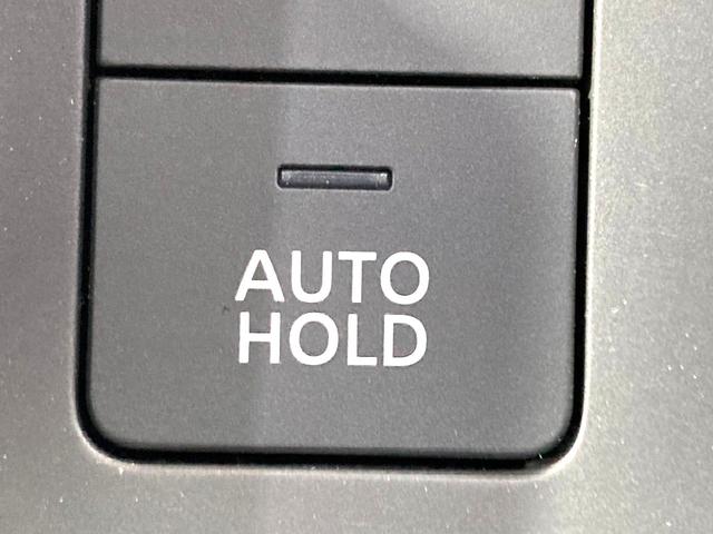 ノート X 純正9型ナビ エマージェンシーブレーキ 禁煙車 コーナーセンサー スマートキー ビルトインETC オートハイビーム オートライト オートエアコン Bluetooth CD DVD再生(8枚目)