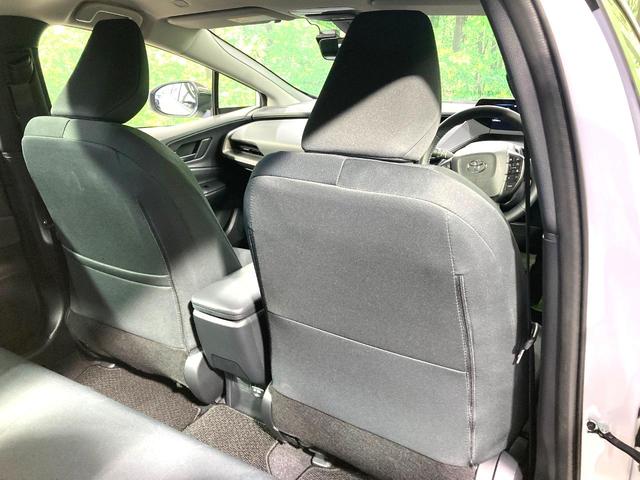 プリウス X 純正8型DA バックカメラ 衝突軽減 レーダークルーズ 禁煙車 コーナーセンサー スマートキー LEDヘッド ETC2.0 オートハイビーム 車線逸脱警報 オートライト オートエアコン(27枚目)