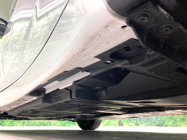 プリウス X 純正8型DA バックカメラ 衝突軽減 レーダークルーズ 禁煙車 コーナーセンサー スマートキー LEDヘッド ETC2.0 オートハイビーム 車線逸脱警報 オートライト オートエアコン(30枚目)