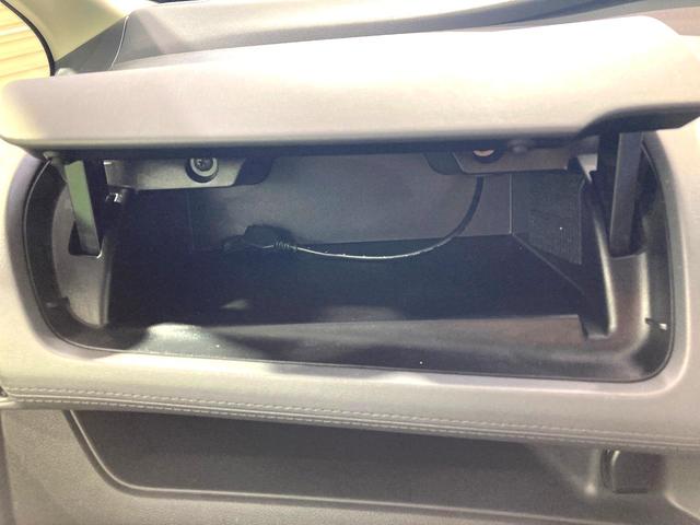 セレナ e-パワー ハイウェイスターV 両側電動ドア 純正10型ナビ 全周囲カメラ 衝突被害軽減システム レーダークルーズ 禁煙車 コーナーセンサー スマートキー LEDヘッド ビルトインETC オートハイビーム 車線逸脱警報 オートライト(64枚目)