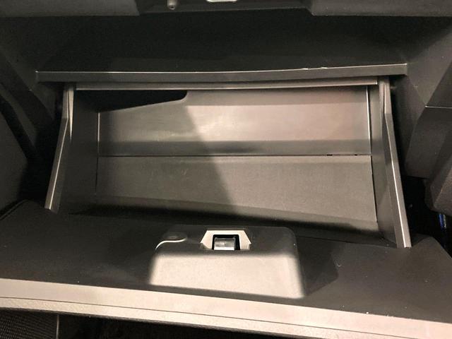 セレナ e-パワー ハイウェイスターV 両側電動ドア 純正10型ナビ 全周囲カメラ 衝突被害軽減システム レーダークルーズ 禁煙車 コーナーセンサー スマートキー LEDヘッド ビルトインETC オートハイビーム 車線逸脱警報 オートライト(66枚目)