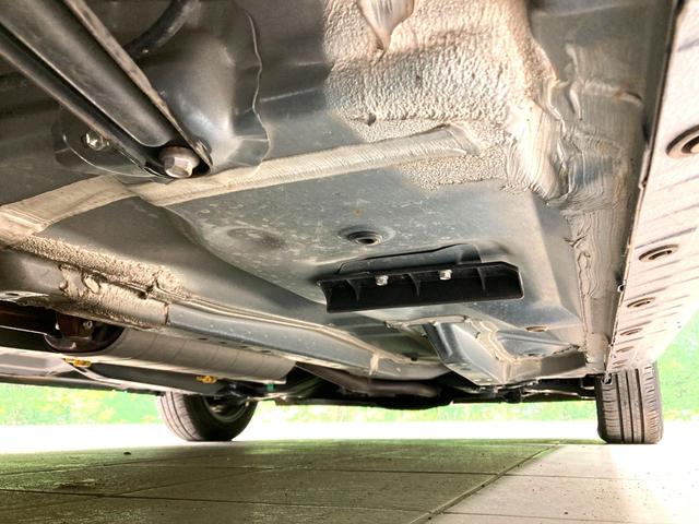 トール Ｇ　リミテッドＩＩ　ＳＡＩＩＩ　純正９型ナビ　全周囲カメラ　両側電動スライドドア　衝突軽減　禁煙車　ＥＴＣ　前席シートヒーター　ＬＥＤヘッドライト＆フォグライト　クルーズコントロール　革巻きステアリング　オートマチックハイビーム（23枚目）