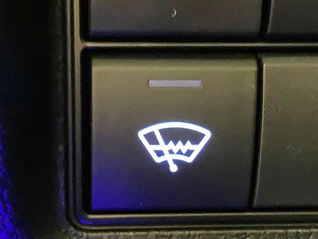 【寒冷地仕様】冬場の冷え込みが厳しい地域や降雪地域にお住いの方はもちろん、スキーやスノボなどウィンタースポーツを楽しみたい方には必須の装備！あるのと無いのでは安心感が違います！