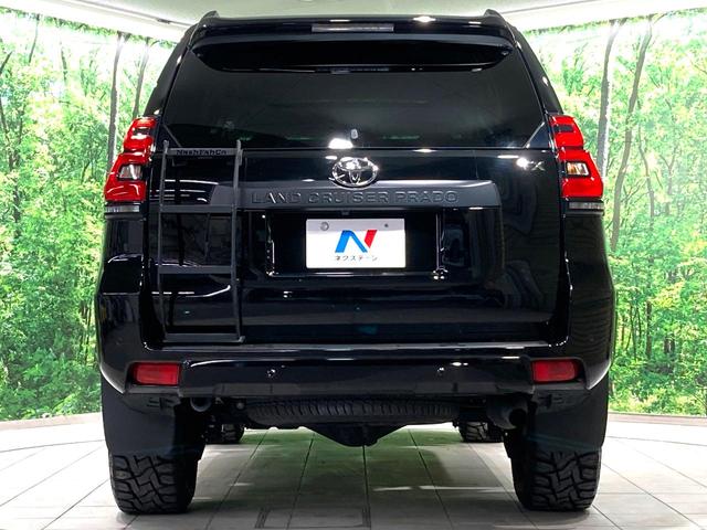 安心の最長１０年・走行無制限保証（有償）をご用意。保証内容も充実はもちろん、無料点検＆オイル交換や、年中無休の全国・２４時間ロードサービスも付帯されておりますのでご安心下さい。