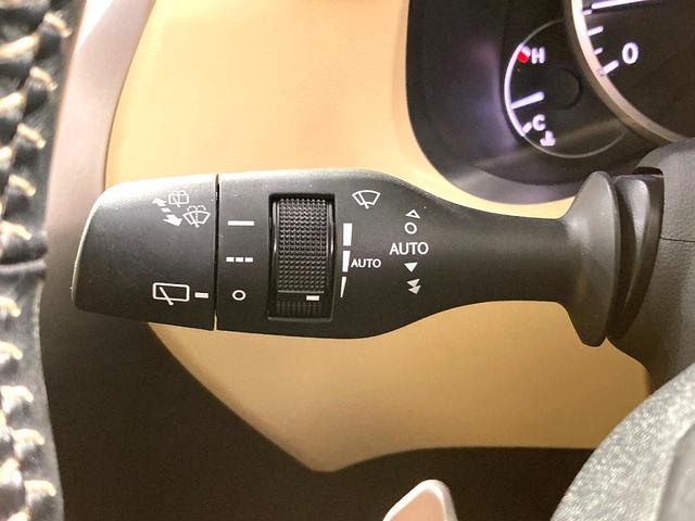 ＮＸ ＮＸ２００ｔ　Ｉパッケージ　メーカーナビ　全周囲カメラ　衝突軽減　レーダークルーズ　ＢＳＭ　禁煙車　レザーシート　ドラレコ　コーナーセンサー　スマートキー　ＬＥＤヘッド　ビルトインＥＴＣ　純正１７インチアルミ　オートハイビーム（48枚目）