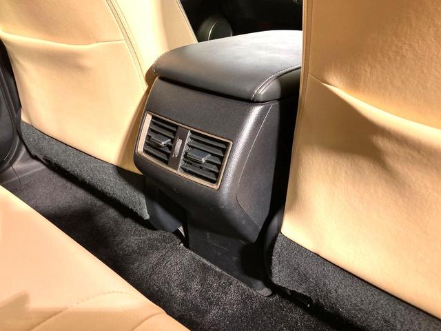 ＮＸ ＮＸ２００ｔ　Ｉパッケージ　メーカーナビ　全周囲カメラ　衝突軽減　レーダークルーズ　ＢＳＭ　禁煙車　レザーシート　ドラレコ　コーナーセンサー　スマートキー　ＬＥＤヘッド　ビルトインＥＴＣ　純正１７インチアルミ　オートハイビーム（62枚目）