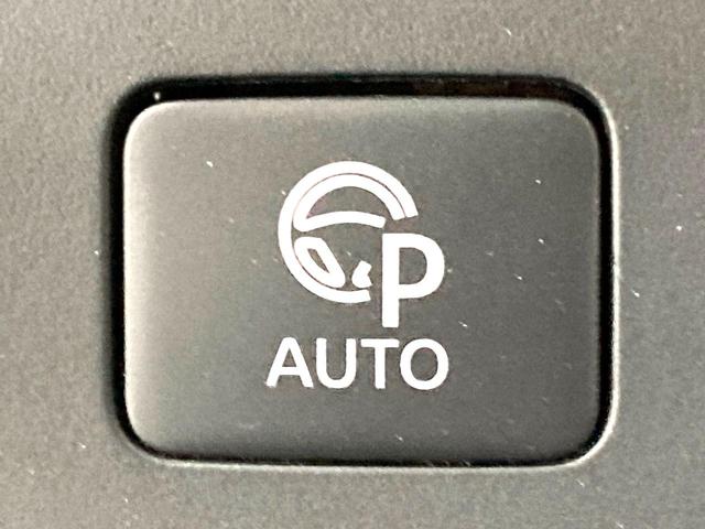 セレナ e-パワー ルキシオン 純正エアロ 純正12.3型ディスプレイ 両側電動ドア 全周囲カメラ プロパイロット 禁煙車 レザーシート コーナーセンサー スマートキー LEDヘッド ETC 純正16インチアルミ オートライト(71枚目)