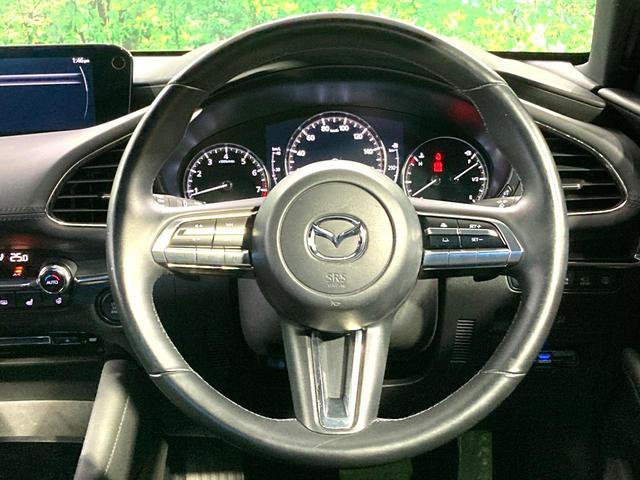 ＭＡＺＤＡ３ファストバック ２０Ｓプロアクティブ　ツーリングセレクション　マツダコネクトナビ　全周囲カメラ　ＢＯＳＥ　衝突被害軽減システム　レーダークルーズ　禁煙車　パワーシート　ドラレコ　コーナーセンサー　スマートキー　ＬＥＤヘッド　ビルトインＥＴＣ　純正１８インチアルミ（12枚目）